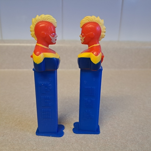 Captain Marvel Pez Dispenser Marvel Universe lot of 2 empty - Picture 2 of 5